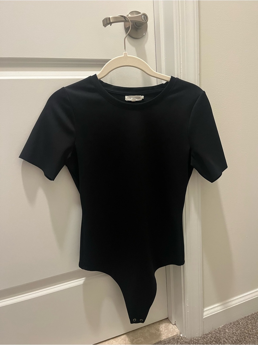 Good American Black Short-Sleeve Bodysuit